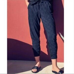 Athleta Printed Brooklyn Jogger Python NWOT